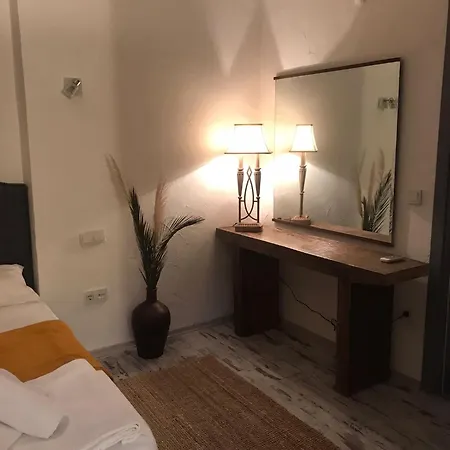 Al'cati Flaneur B&B Çeşme