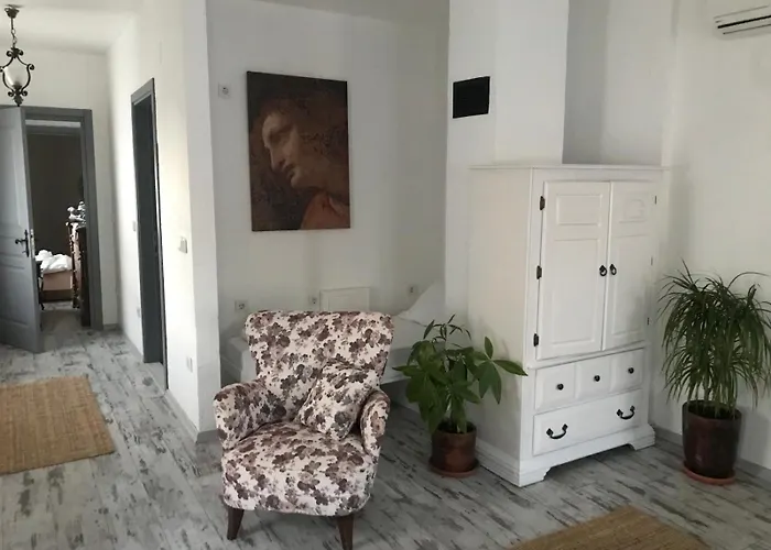 Al'çatı Flaneur Çeşme